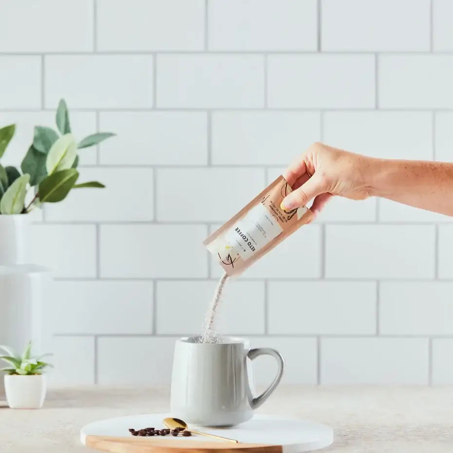 IT WORKS! Keto Coffee – Vanilla Crème | Instant Keto-Friendly Coffee Mix (15 Packets).